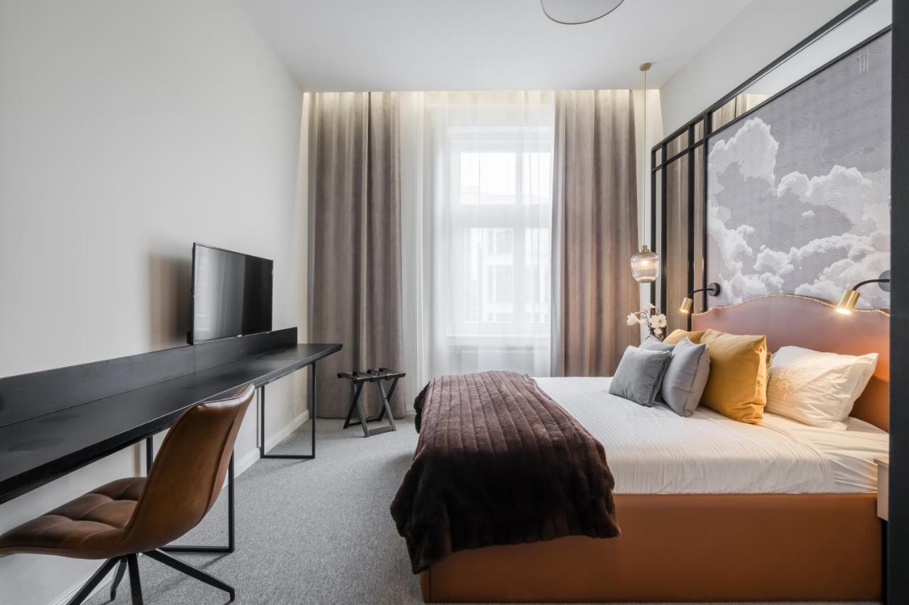 Astoria Boutique Suites- Best Location By Bqa Budapest Bagian luar foto